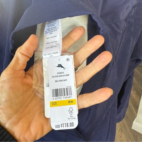 TOMMY BAHAMA-WOMEN'S CALYPSO
CREPE SHIRT button down NWT blue size medium - Picture 9 of 12